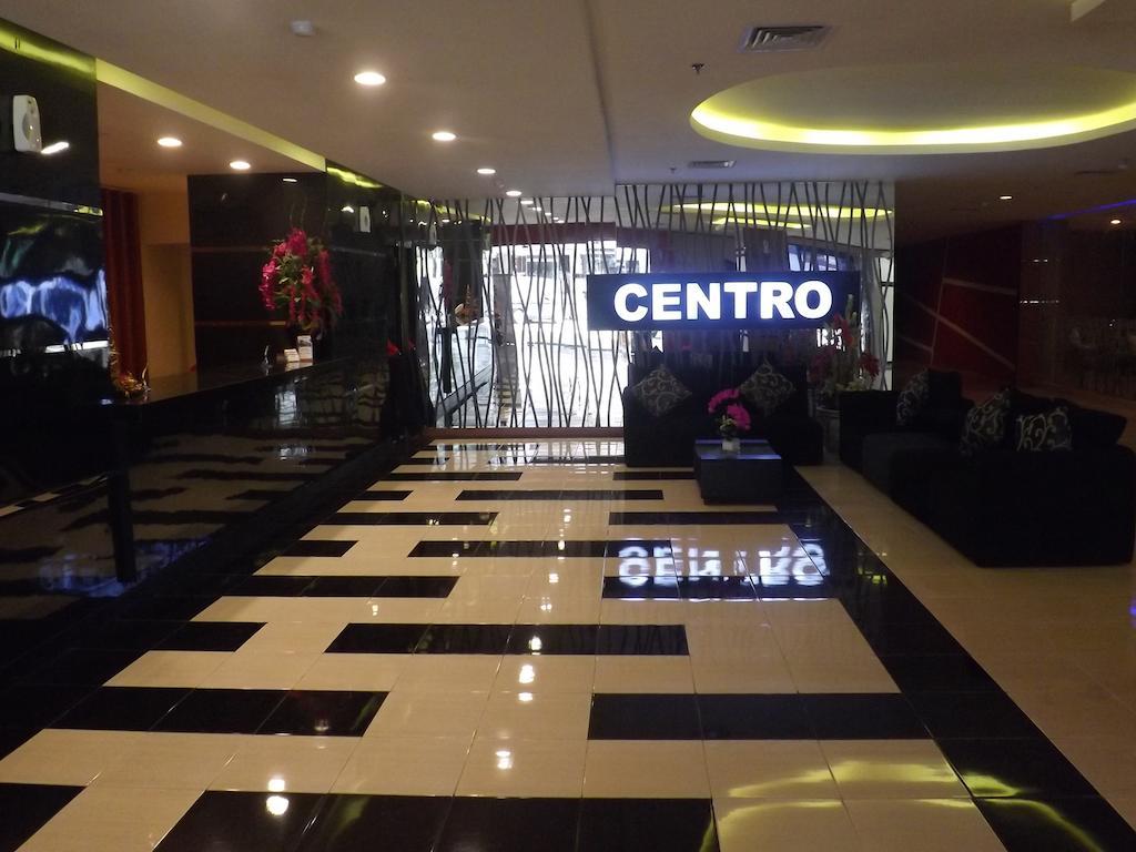 Quin Centro Hotel Palembang Exterior photo