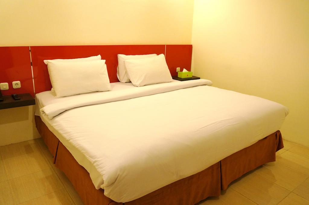 Quin Centro Hotel Palembang Room photo