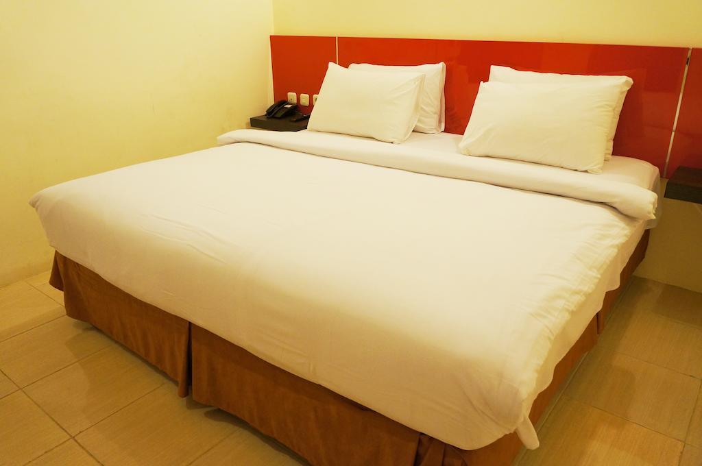 Quin Centro Hotel Palembang Room photo